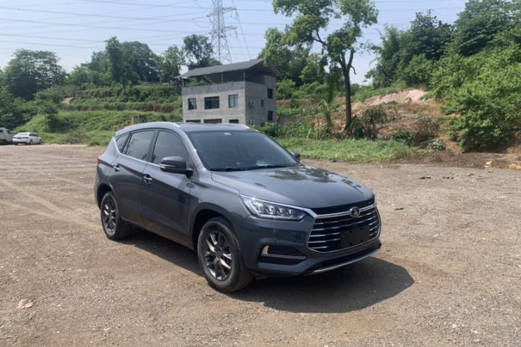 Used BYD Song 2021 Classic Edition 1.5T Automatic Elite Model Exterior 2
