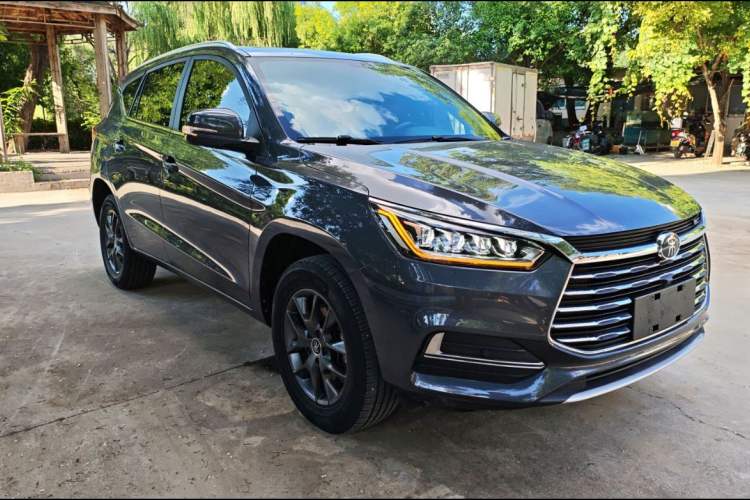 Used BYD Song 2021 Classic Edition 1.5T Automatic Luxury Model Exterior 4