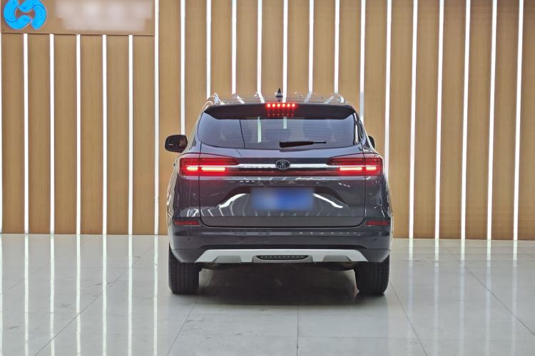 Used BYD Song 2021 Classic Edition 1.5T Automatic Elite Model Exterior 4
