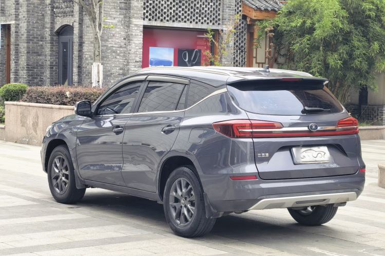 Used BYD Song 2021 Classic Edition 1.5T Automatic Luxury Model Exterior 4