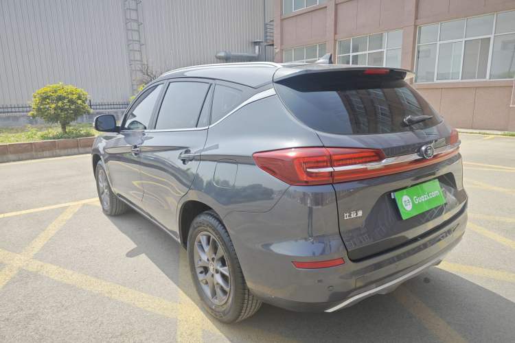 Used BYD Song 2021 Classic Edition 1.5T Automatic Luxury Model Exterior 5