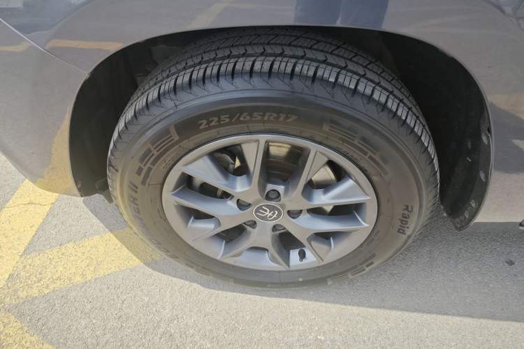 Used BYD Song 2021 Classic Edition 1.5T Automatic Luxury Model Exterior 7