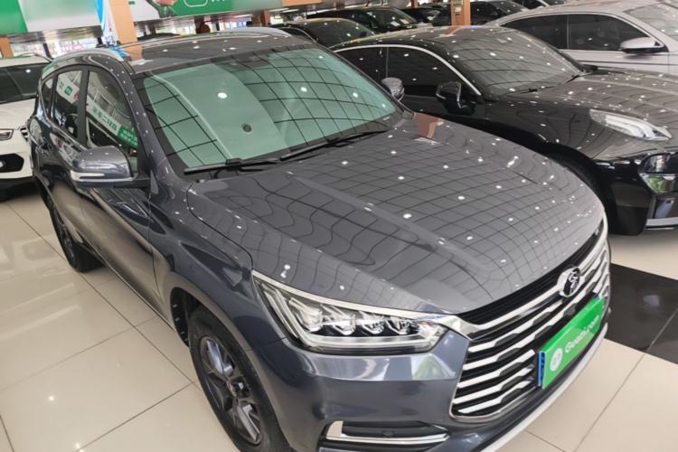 Used BYD Song 2021 Classic Edition 1.5T Automatic Elite Model Front Right 45 Deg