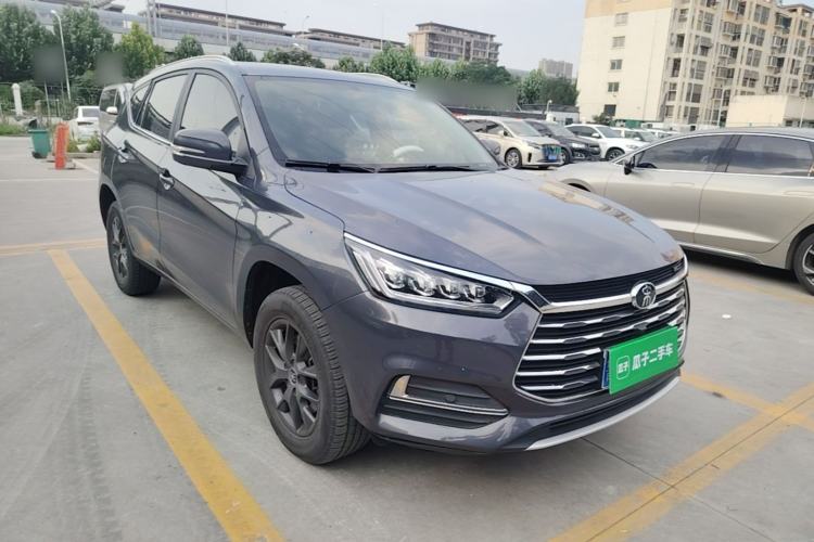 Used BYD Song 2021 Classic Edition 1.5T Automatic Elite Model Front Right 45 Deg