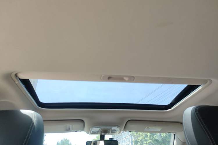 Used BYD Song 2021 Classic Edition 1.5T Automatic Elite Model Headliner