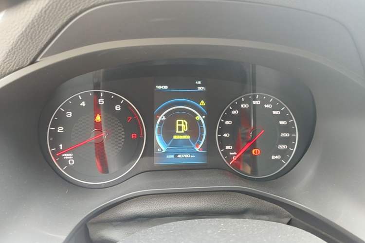 Used BYD Song 2021 Classic Edition 1.5T Manual Luxury Model Instrument Cluster