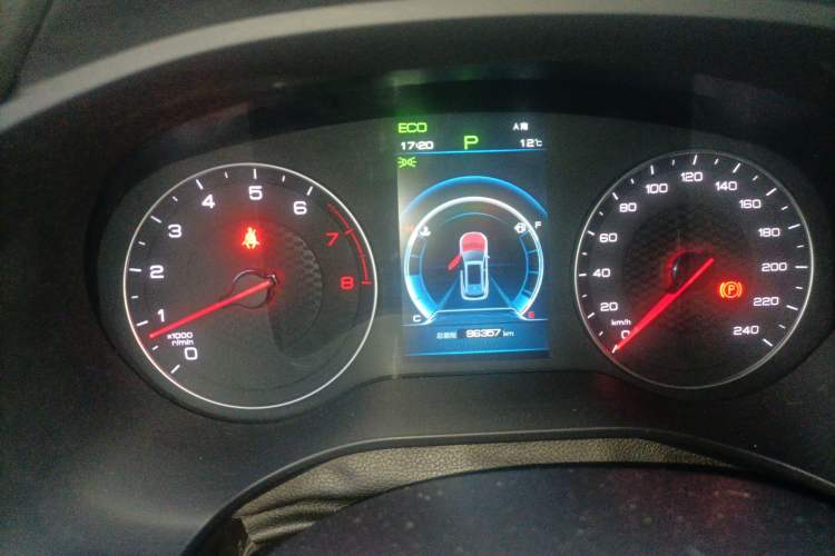 Used BYD Song 2021 Classic Edition 1.5T Automatic Luxury Model Instrument Cluster