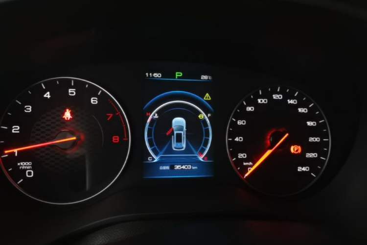 Used BYD Song 2021 Classic Edition 1.5T Automatic Elite Model Instrument Cluster
