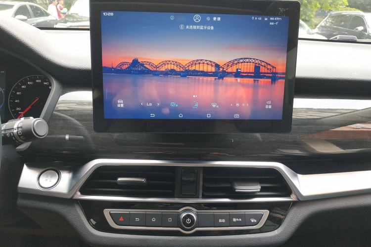 Used BYD Song 2021 Classic Edition 1.5T Automatic Elite Model Interior 12