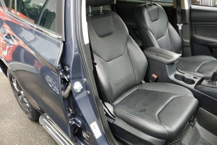 Used BYD Song 2021 Classic Edition 1.5T Automatic Elite Model Interior 15