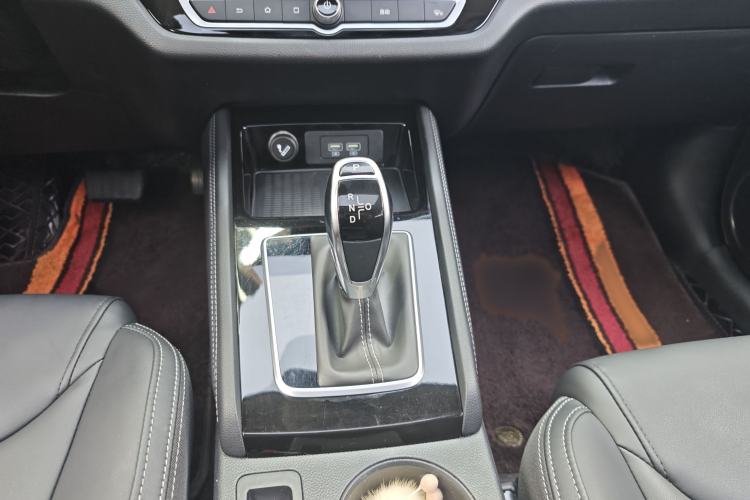 Used BYD Song 2021 Classic Edition 1.5T Automatic Elite Model Interior 3