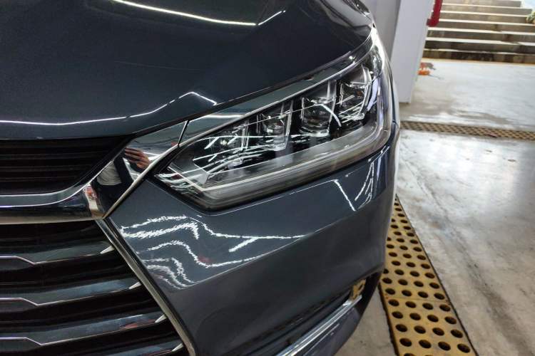 Used BYD Song 2021 Classic Edition 1.5T Automatic Luxury Model Left Front Headlight