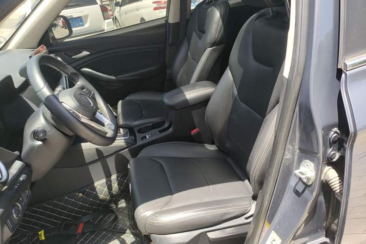 Used BYD Song 2021 Classic Edition 1.5T Automatic Elite Model Left Front Seat