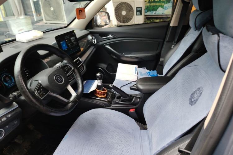 Used BYD Song 2021 Classic Edition 1.5T Manual Luxury Model Left Front Seat