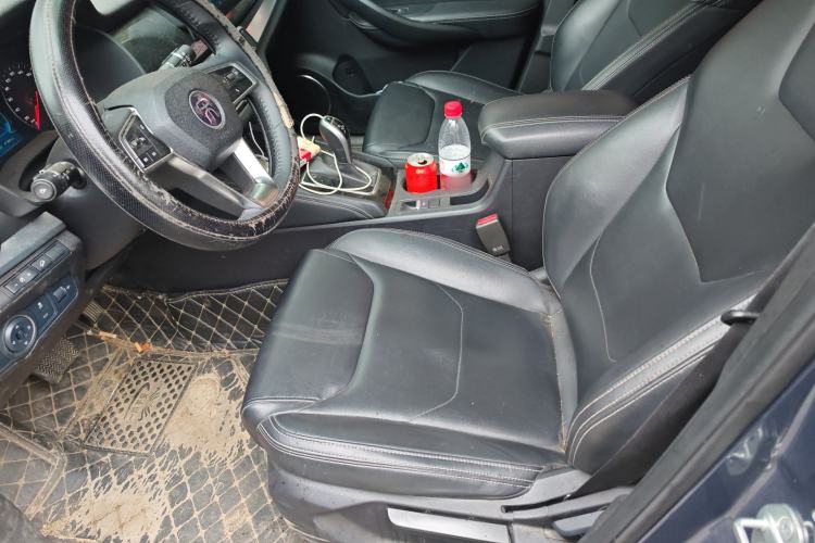 Used BYD Song 2021 Classic Edition 1.5T Automatic Elite Model Left Front Seat