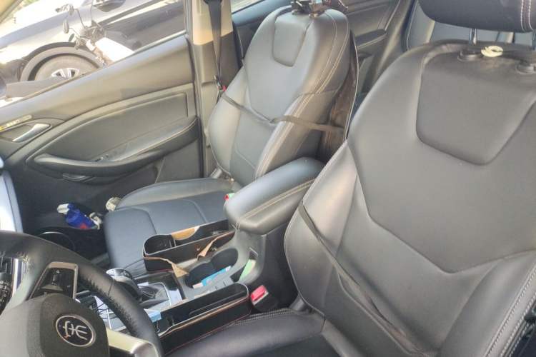 Used BYD Song 2021 Classic Edition 1.5T Automatic Elite Model Left Front Seat