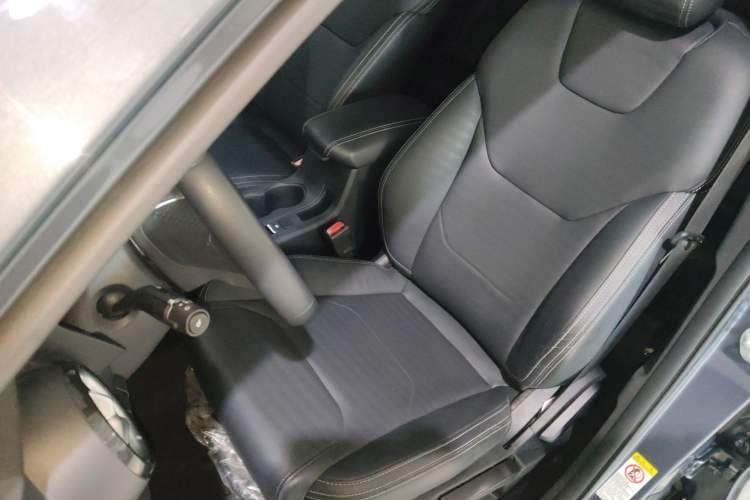 Used BYD Song 2021 Classic Edition 1.5T Automatic Elite Model Left Front Seat