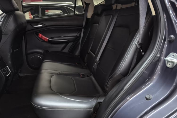 Used BYD Song 2021 Classic Edition 1.5T Automatic Elite Model Left Rear Seat
