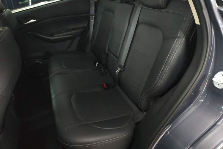Used BYD Song 2021 Classic Edition 1.5T Automatic Luxury Model Left Rear Seat