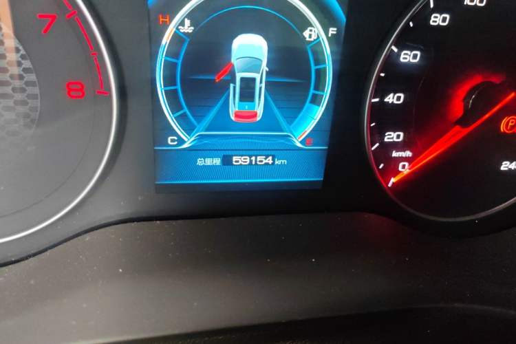 Used BYD Song 2021 Classic Edition 1.5T Automatic Elite Model Odometer Close Up