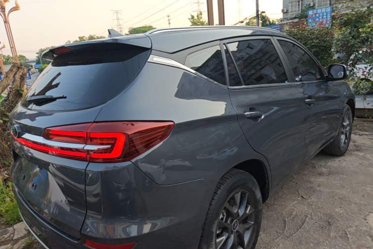 Used BYD Song 2021 Classic Edition 1.5T Automatic Elite Model Rear Right 45 Deg