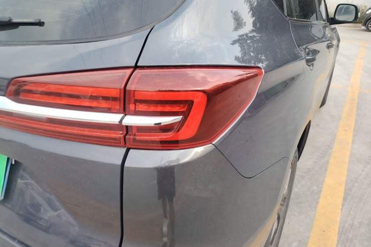 Used BYD Song 2021 Classic Edition 1.5T Automatic Elite Model Right Rear Taillight