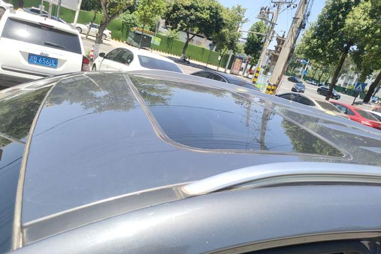 Used BYD Song 2021 Classic Edition 1.5T Automatic Elite Model Roof