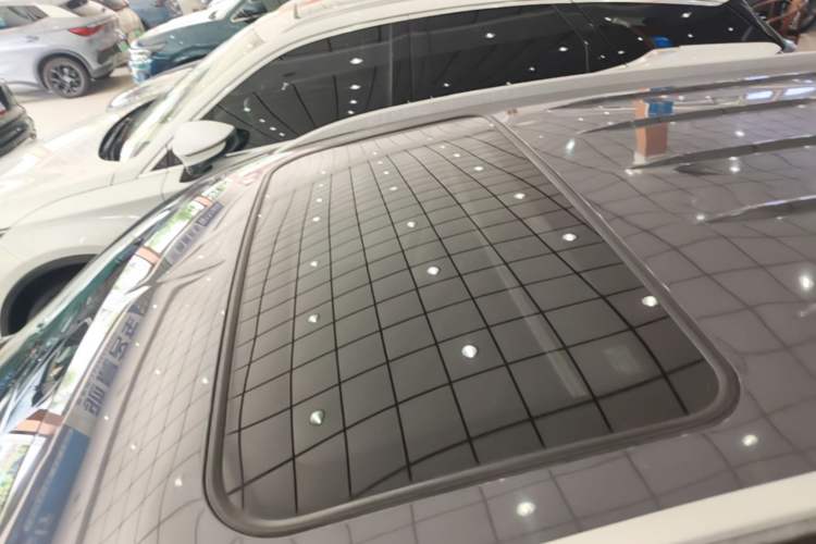 Used BYD Song 2021 Classic Edition 1.5T Automatic Elite Model Roof