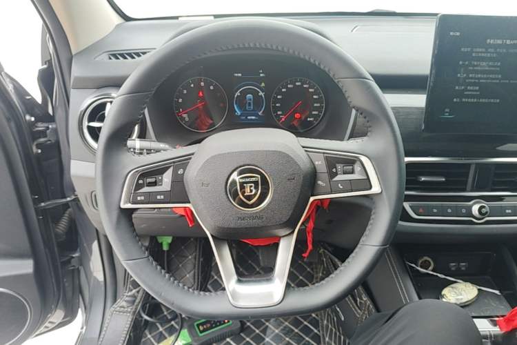 Used BYD Song 2021 Classic Edition 1.5T Manual Luxury Model Steering Wheel