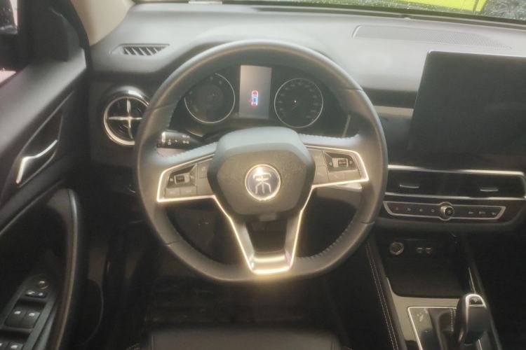 Used BYD Song 2021 Classic Edition 1.5T Automatic Elite Model Steering Wheel