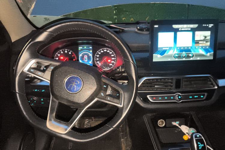 Used BYD Song 2021 Classic Edition 1.5T Automatic Elite Model Steering Wheel