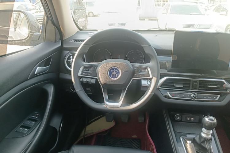 Used BYD Song 2021 Classic Edition 1.5T Manual Luxury Model Steering Wheel