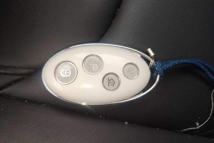 Used BYD Song 2021 Classic Edition 1.5T Automatic Elite Model Vehicle Key