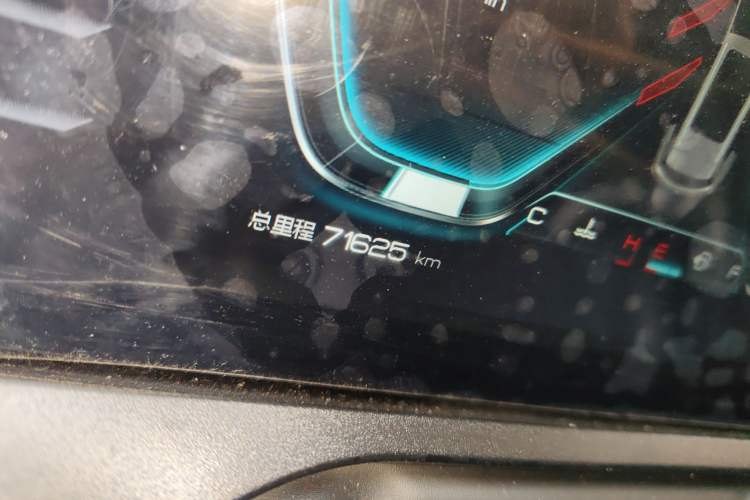 Used BYD Song 2021 Classic Edition 1.5T Automatic Elite Model Odometer Close Up
