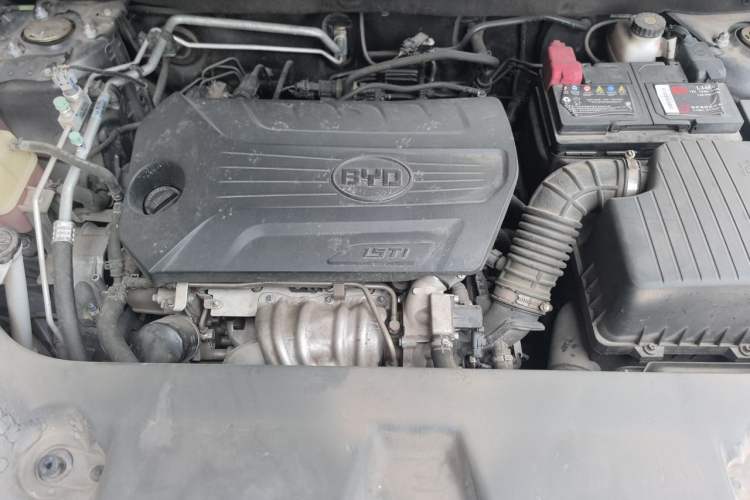 Used BYD Song 2021 Classic Edition 1.5T Automatic Elite Model Engine Bay