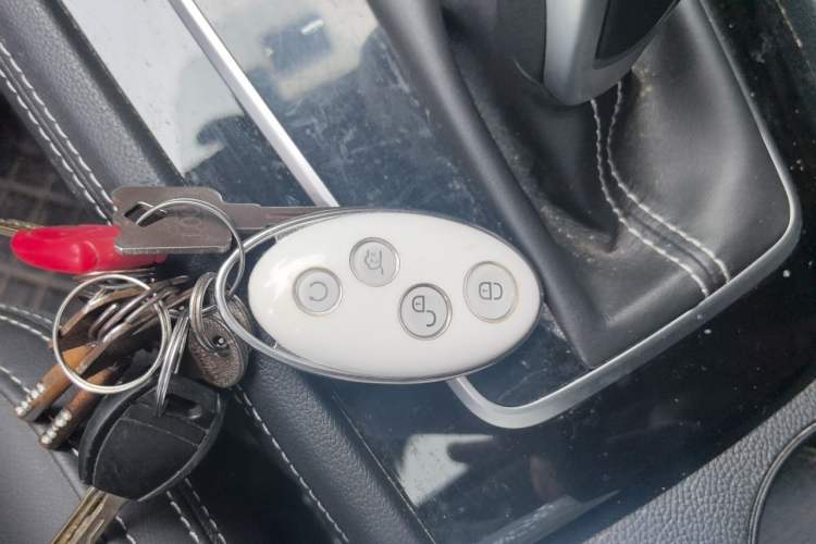 Used BYD Song 2021 Classic Edition 1.5T Automatic Elite Model Vehicle Key