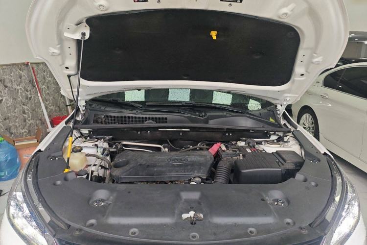 Used BYD Song 2021 Classic Edition 1.5T Automatic Elite Model Engine Bay
