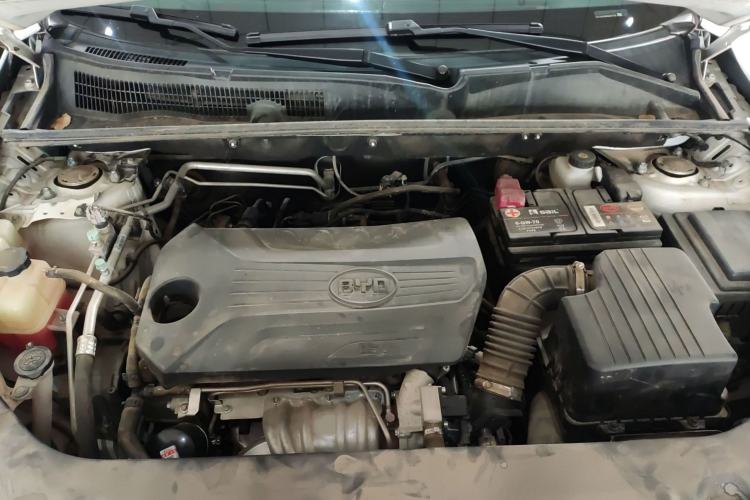 Used BYD Song 2021 Classic Edition 1.5T Automatic Elite Model Engine Bay
