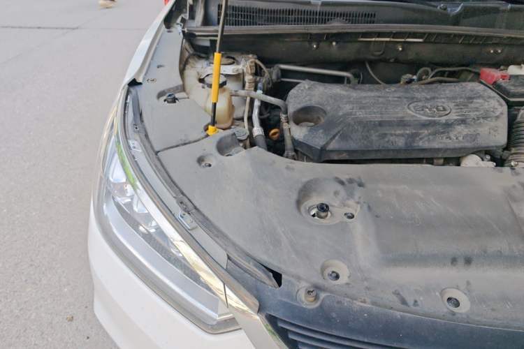 Used BYD Song 2021 Classic Edition 1.5T Automatic Luxury Model Engine Bay Right