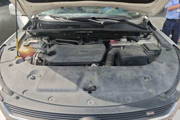 Used BYD Song 2021 Classic Edition 1.5T Automatic Elite Model Engine Bay