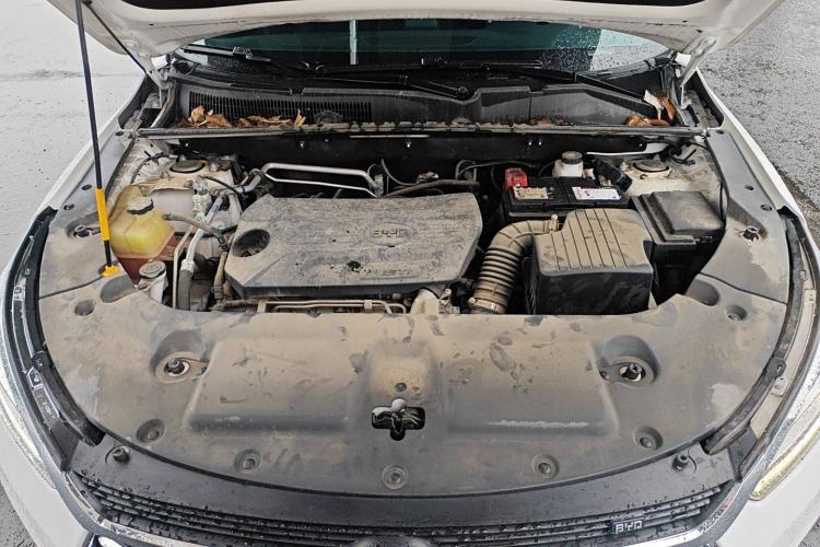 Used BYD Song 2021 Classic Edition 1.5T Automatic Elite Model Engine Bay