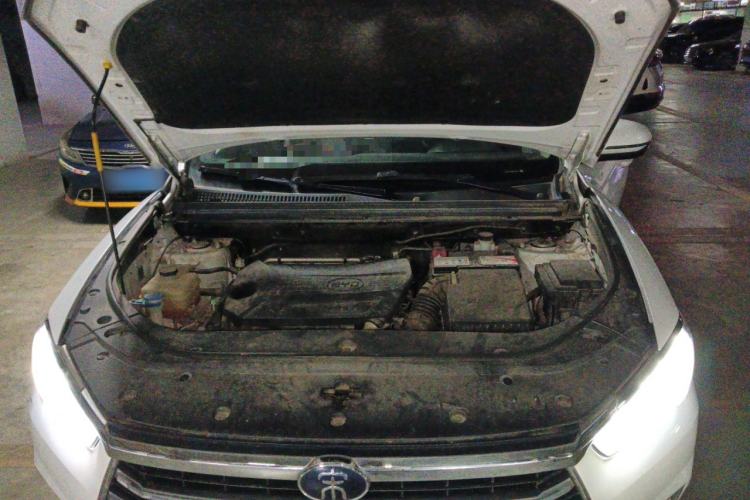 Used BYD Song 2021 Classic Edition 1.5T Automatic Elite Model Engine Bay