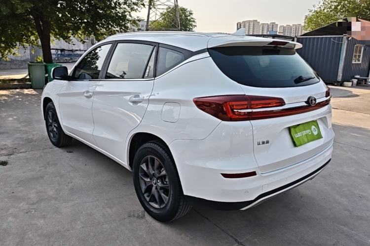 Used BYD Song 2021 Classic Edition 1.5T Automatic Elite Model Exterior 2