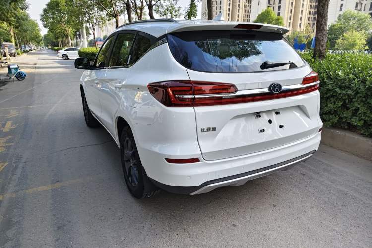 Used BYD Song 2021 Classic Edition 1.5T Automatic Elite Model Exterior 3