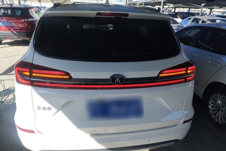 Used BYD Song 2021 Classic Edition 1.5T Automatic Elite Model Exterior 4