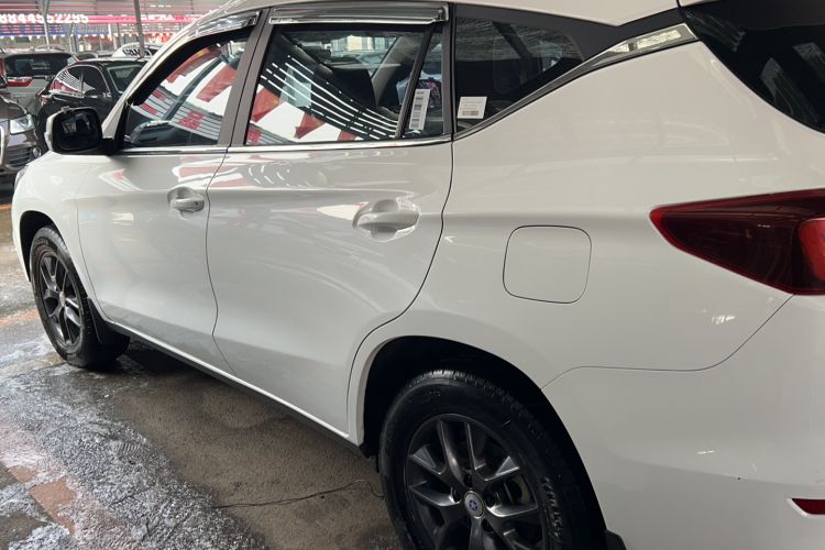 Used BYD Song 2021 Classic Edition 1.5T Automatic Luxury Model Exterior 5