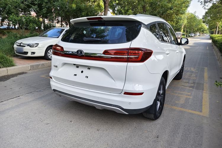 Used BYD Song 2021 Classic Edition 1.5T Automatic Elite Model Exterior 5