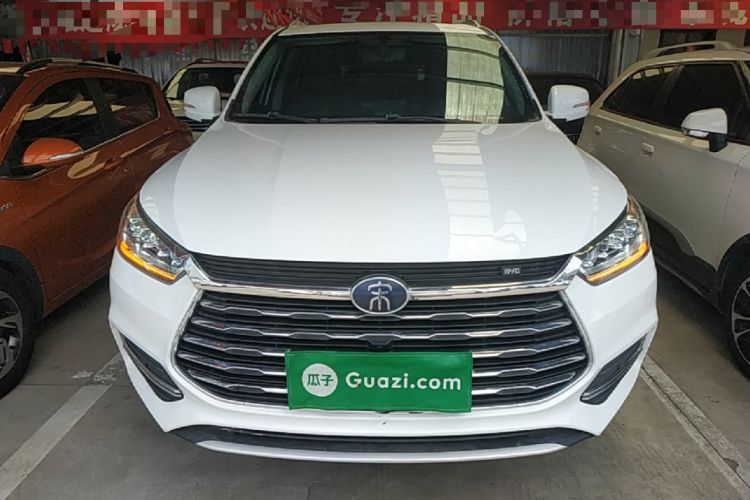 Used BYD Song 2021 Classic Edition 1.5T Manual Luxury Model Front