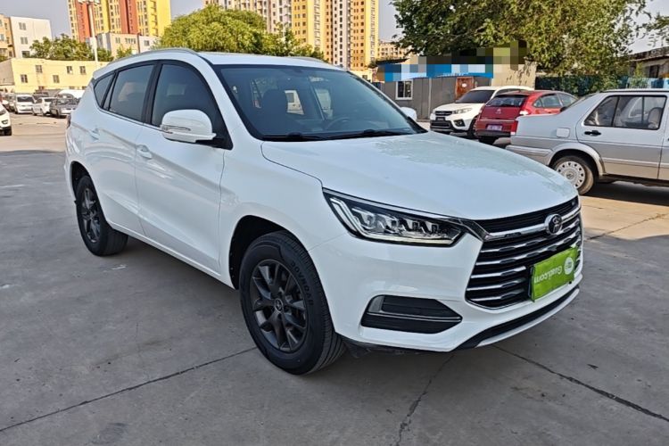Used BYD Song 2021 Classic Edition 1.5T Automatic Elite Model Front Right 45 Deg