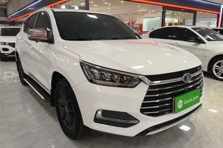 Used BYD Song 2021 Classic Edition 1.5T Automatic Elite Model Front Right 45 Deg